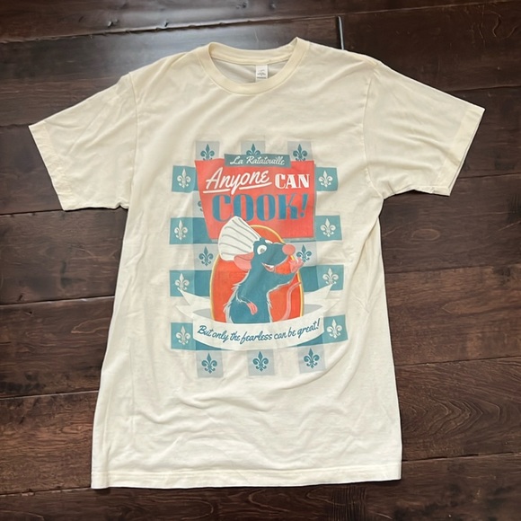 Tops - Womens Disney Ratatouille Graphic Tee Shirt Medium